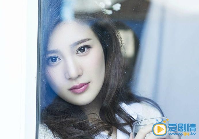邬靖靖气质写真 邬靖靖高清写真_邬靖靖高清剧照
