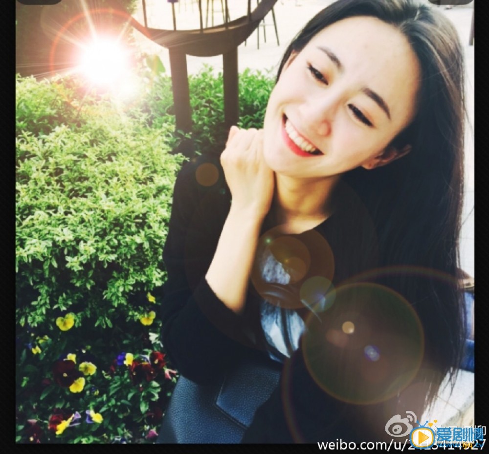 杨柳旅游照 杨柳高清写真_杨柳高清剧照