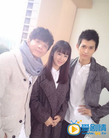 杨紫芭莎珠宝写真 杨紫高清写真_杨紫高清剧照