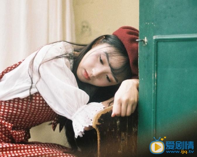 田曦薇小复古写真 田曦薇高清写真_田曦薇高清剧照
