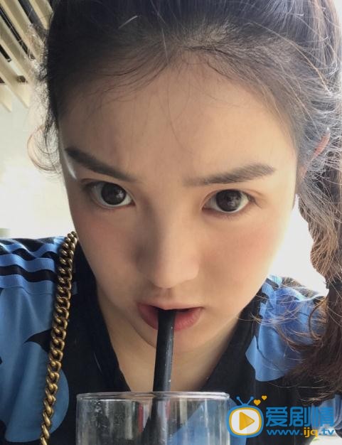 田曦薇慵懒写真 田曦薇高清写真_田曦薇高清剧照