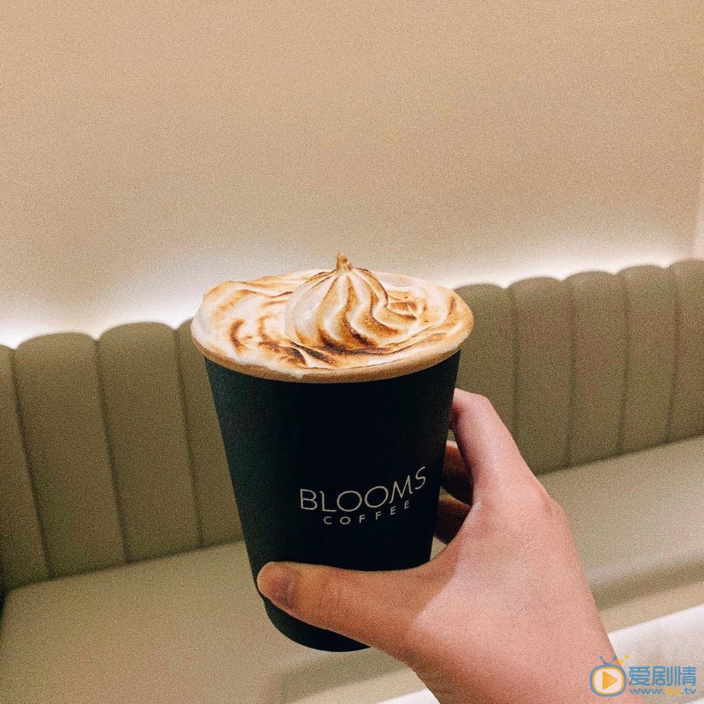 dcvzxVvonzy2ldc4Tmp0F_HhJDuwlRPSj1sdJI9bHSQ