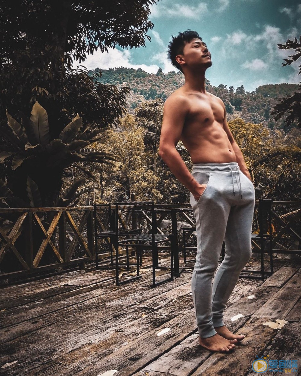 FrW6kJfE3plluKiv8uOVHdc0cL8dBXZVigov4YoKL-E