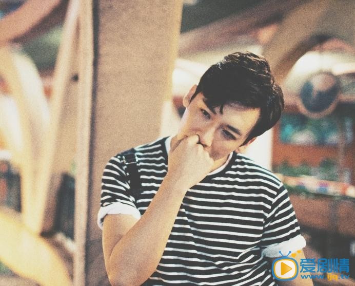 叶项明白色写真 叶项明高清写真_叶项明高清剧照