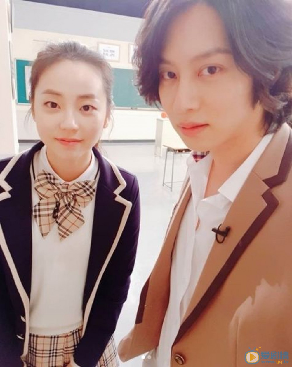 mSWUC049H0rjIgN-0juJk1dB7oKkkve4xqQx5MakMeQ