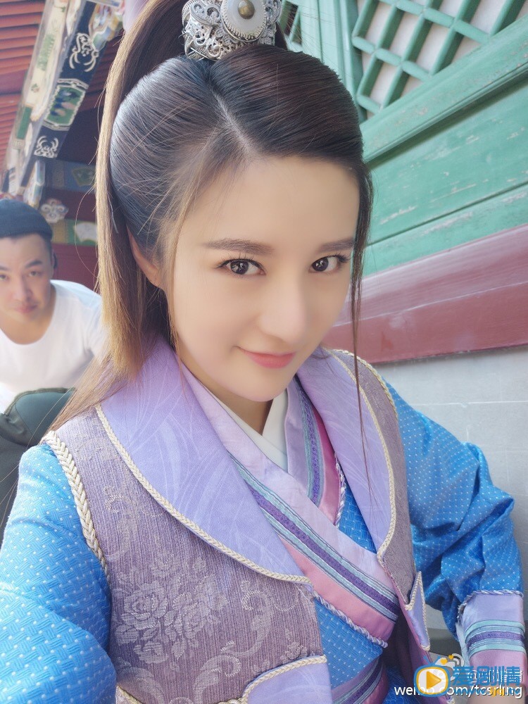 邬靖靖早期写真 邬靖靖高清写真_邬靖靖高清剧照