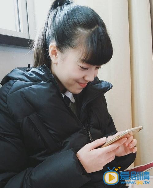 余佳淼向日葵写真 余佳淼高清写真_余佳淼高清剧照