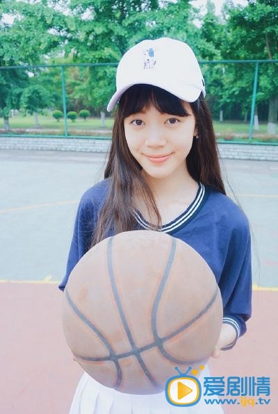 余佳淼轨道写真 余佳淼高清写真_余佳淼高清剧照