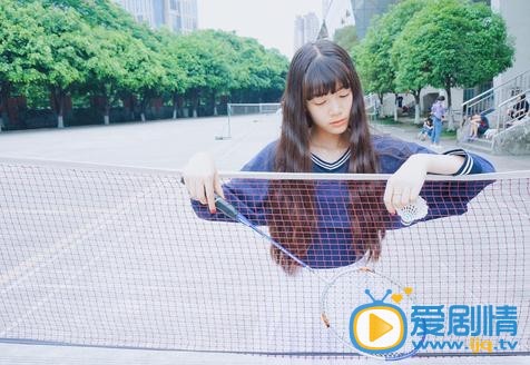 余佳淼随性街拍 余佳淼高清写真_余佳淼高清剧照
