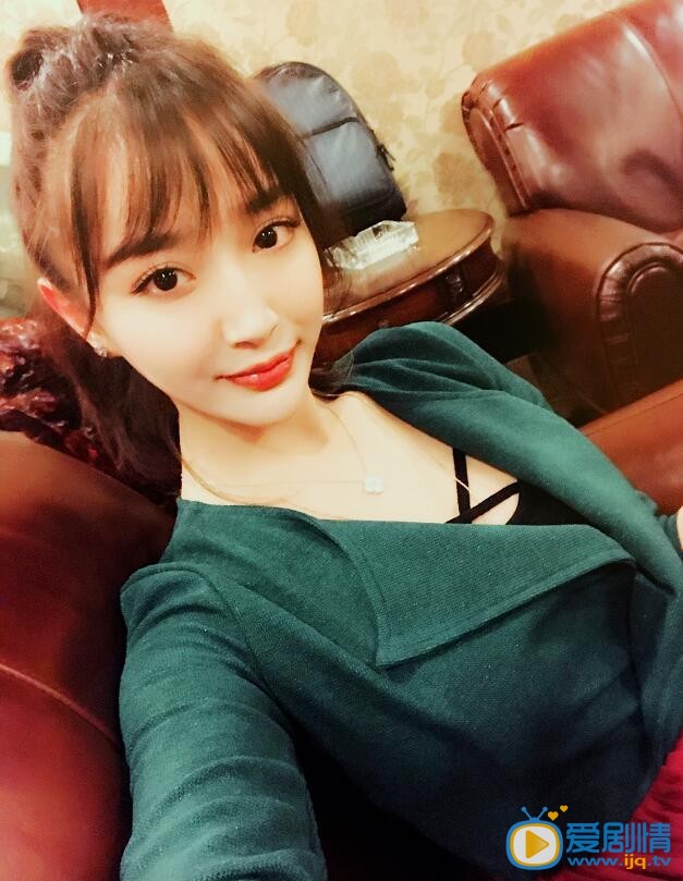 殷叶子生活照 殷叶子高清写真_殷叶子高清剧照