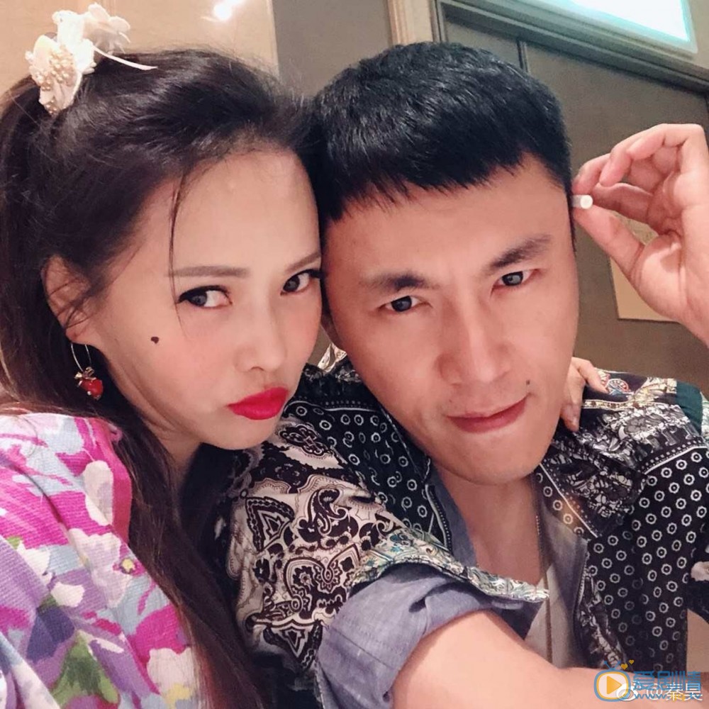 pDMsmX-jS6e0-lZeXY7UndyQxnpaXMvos3aIQrN2iEI