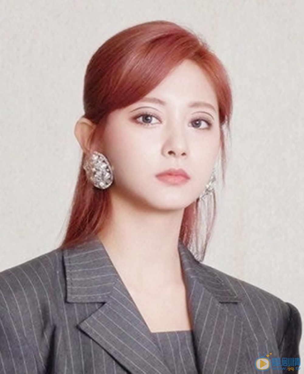 2YkgjL_czzuHF_aW9cglIbeSC-V-Nf9bODXUNzg11Dc