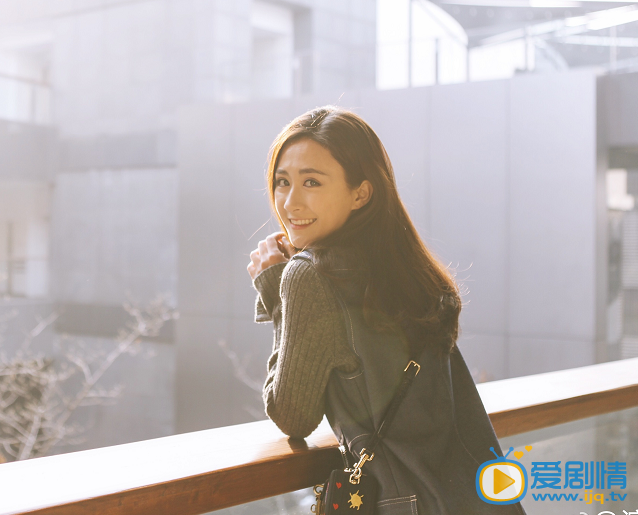 杨柳生活照 杨柳高清写真_杨柳高清剧照