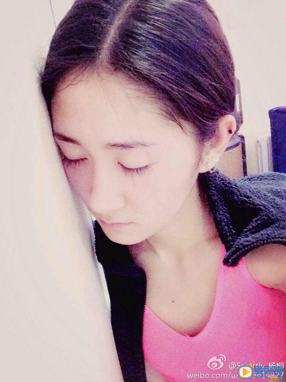 杨柳生活照 杨柳高清写真_杨柳高清剧照