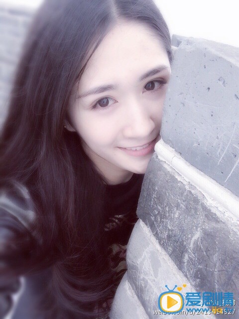 杨柳生活照 杨柳高清写真_杨柳高清剧照