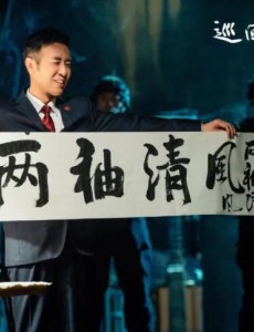 剧中最可怜的两个人，从始至终都在被人利用