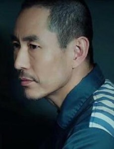 《巡回检察组》的米振东是个伪正义、伪侠客、极度自卑与偏执的人