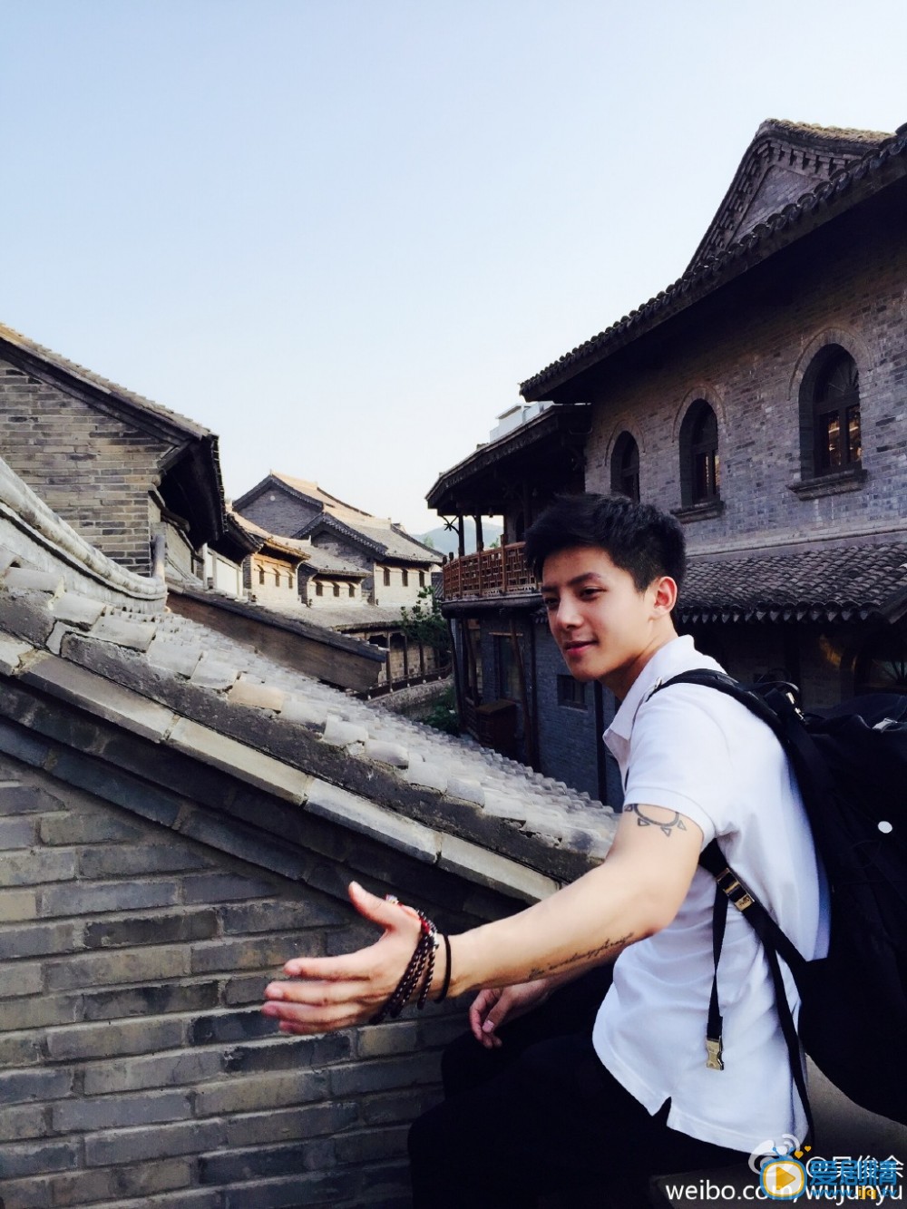吴俊余运动健身照 吴俊余高清写真_吴俊余高清剧照