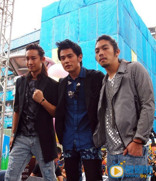 周杰伦生活照 生活照