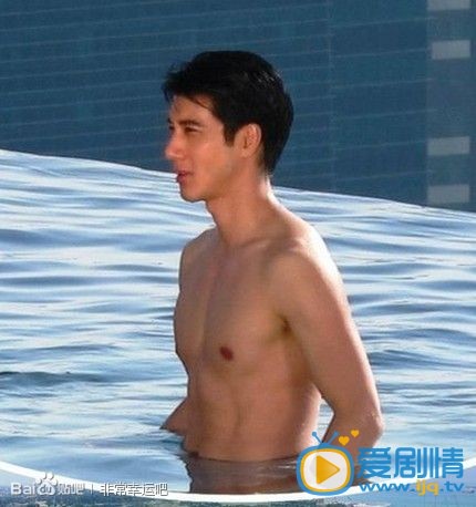 王力宏全家福 王力宏高清写真_王力宏高清剧照