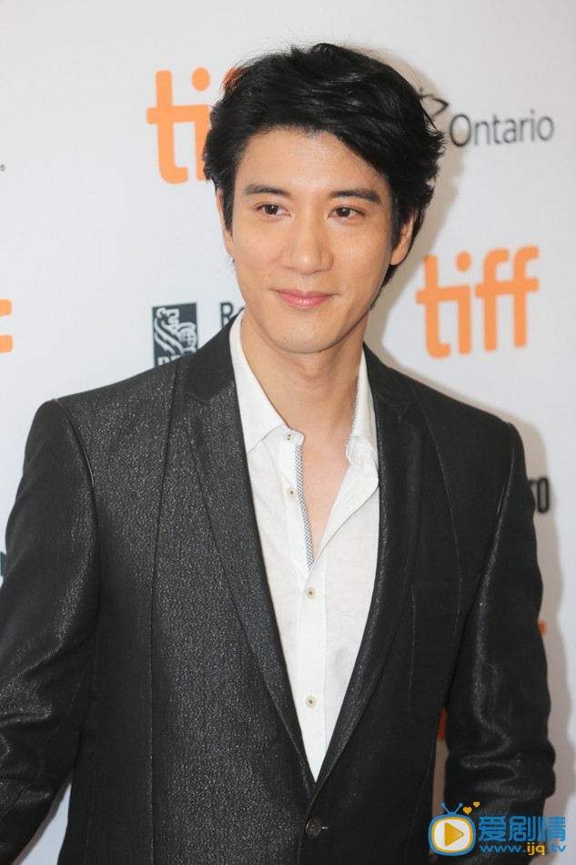 王力宏《火力全开》专辑 王力宏高清写真_王力宏高清剧照