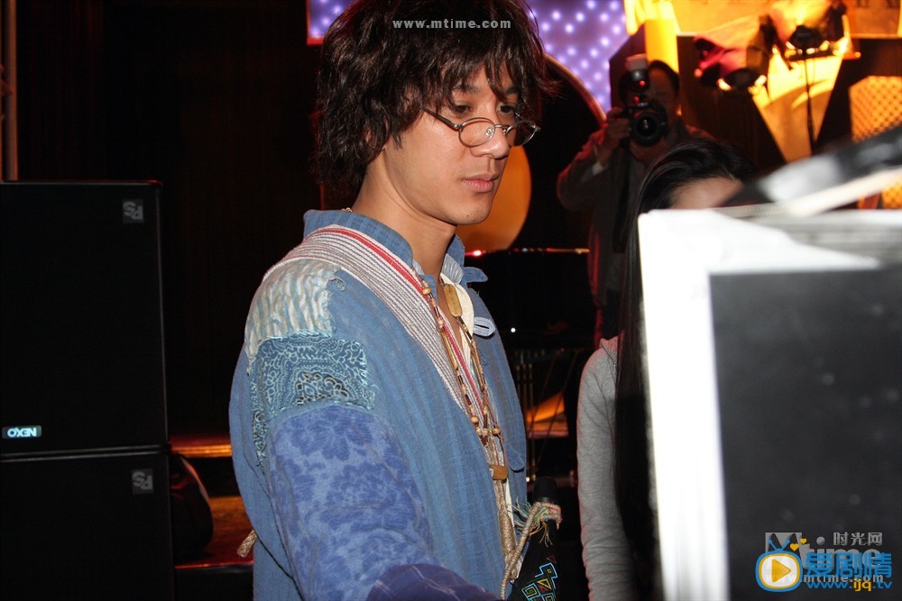 王力宏帅气写真 王力宏高清写真_王力宏高清剧照