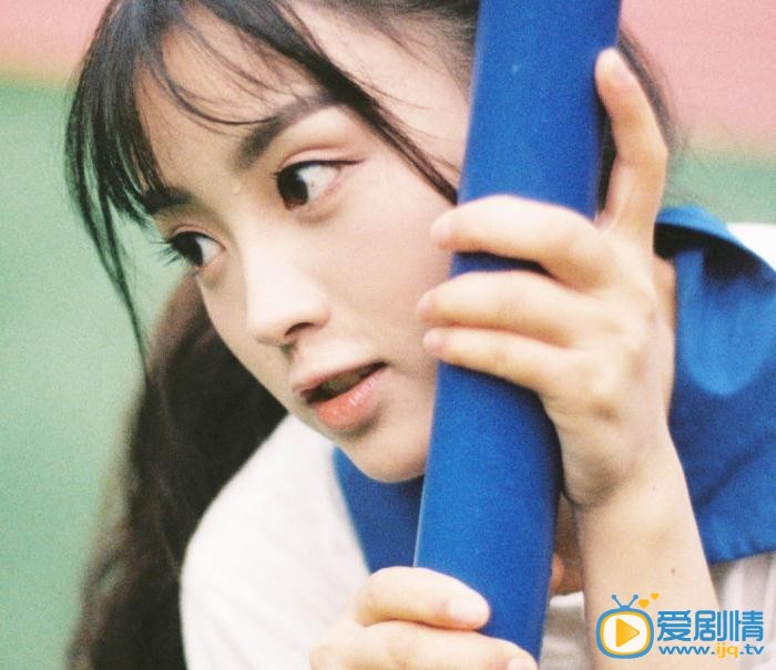 田曦薇制服写真 田曦薇高清写真_田曦薇高清剧照