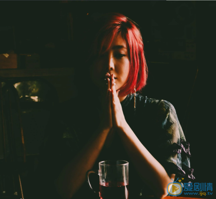 松雨广告照 松雨高清写真_松雨高清剧照