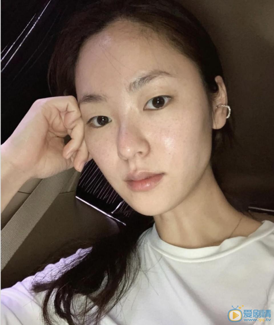 全汝彬生活照 全汝彬高清写真_全汝彬高清剧照