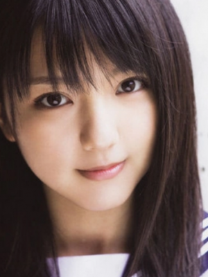 真野惠里菜