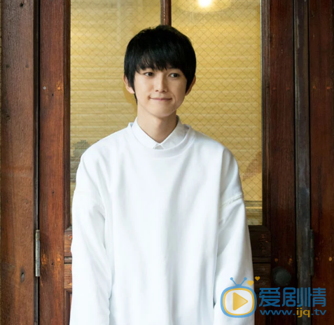 本乡奏多艺术照 本乡奏多4