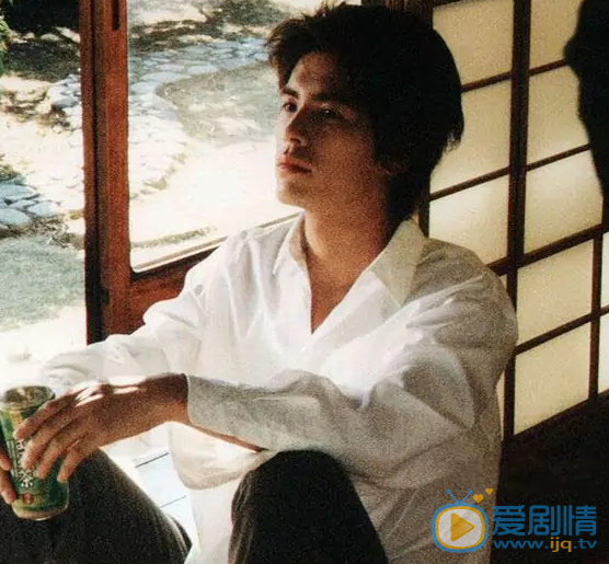 伊藤英明生活照 伊藤英明高清写真_伊藤英明高清剧照
