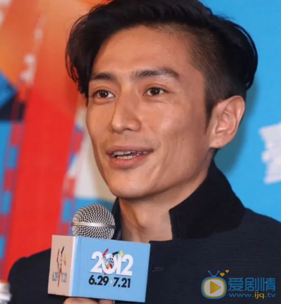 伊势谷友介7