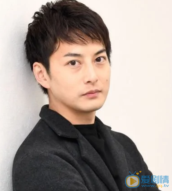 石黑英雄个人照 石黑英雄 演艺经历 个人照