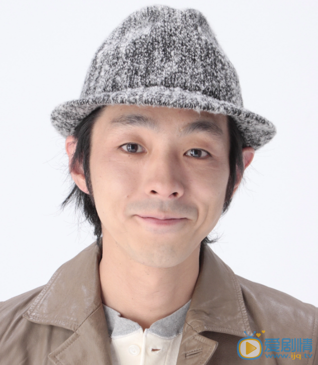 宫藤官九郎 演艺经历 个人照