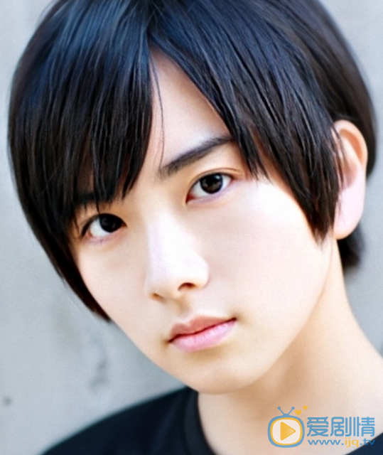 板垣李光人活动照 板垣李光人 演艺经历 个人照