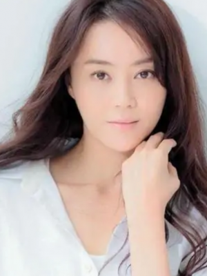 观月亚里莎