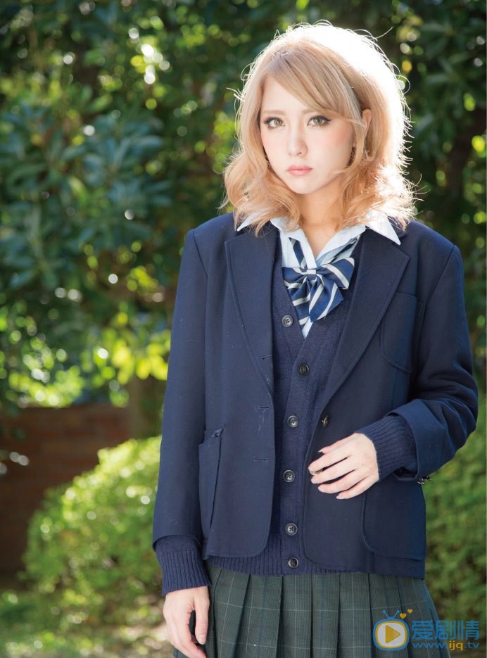 《垫底辣妹》写真