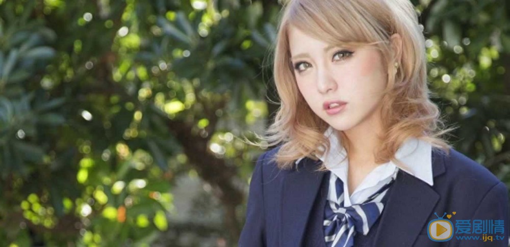 石川恋《垫底辣妹》写真 《垫底辣妹》写真2