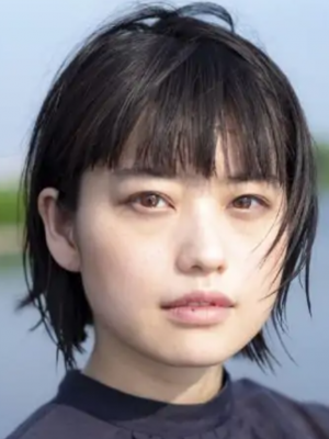 冨手麻妙
