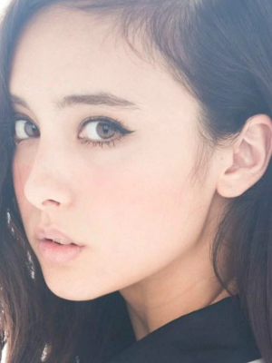石田妮可