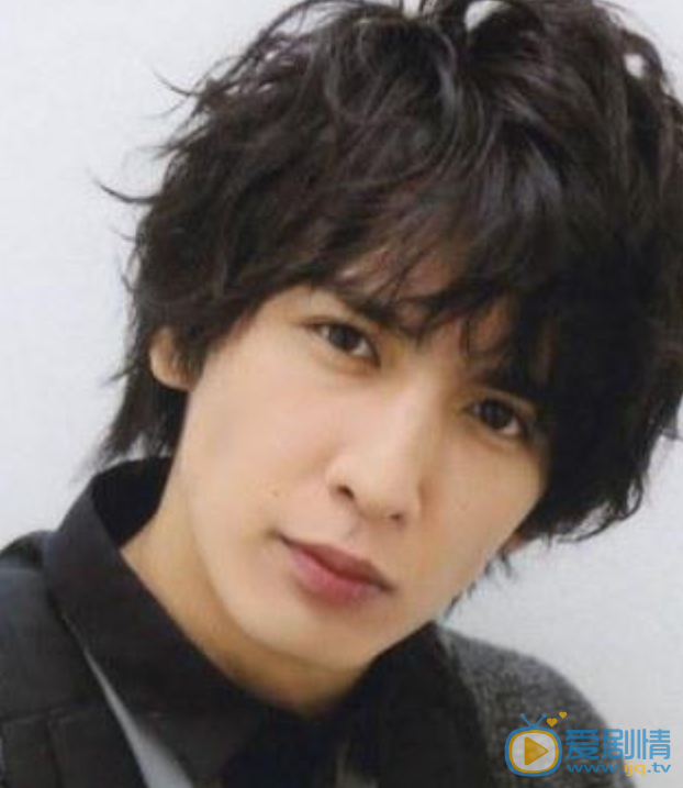 松村北斗生活照 松村北斗高清写真_松村北斗高清剧照