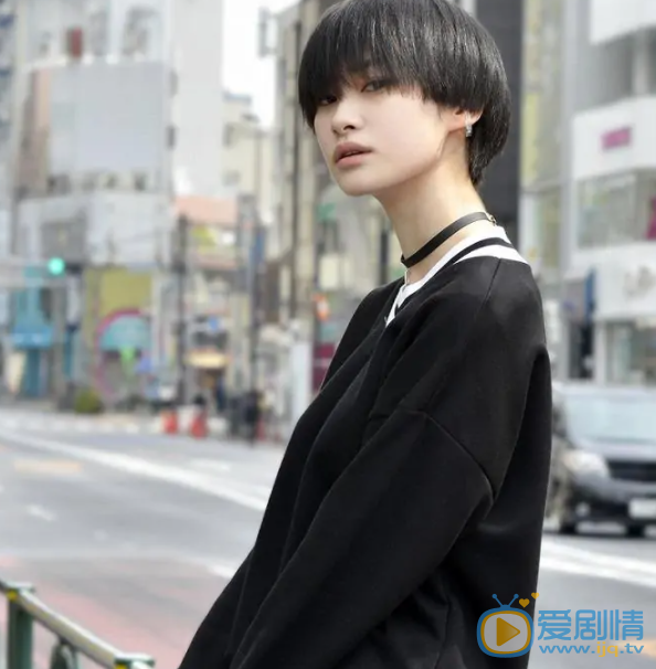 中山咲月艺术照 中山咲月高清写真_中山咲月高清剧照
