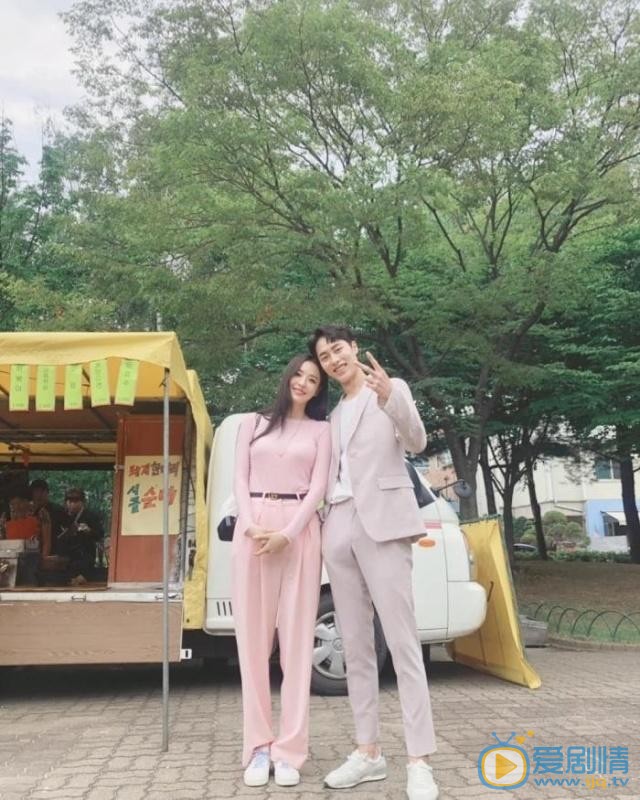 李多熙合照 微信图片_202105041836185
