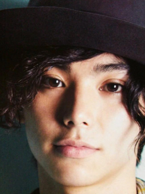 村上虹郎