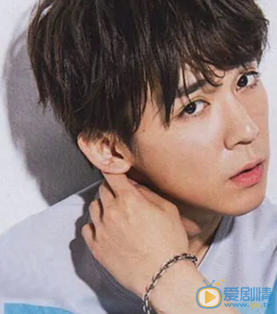 小泷望演员照 小泷望高清写真_小泷望高清剧照