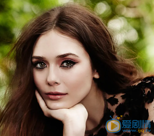 伊丽莎白·奥尔森生活照 伊丽莎白·奥尔森高清写真_伊丽莎白·奥尔森高清剧照