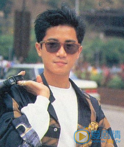 陈百强个人照 TF6EZLF{MNRQ_%0(DHRYHLJ