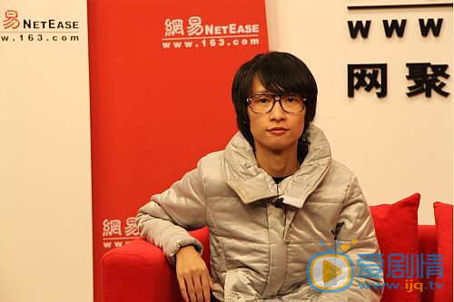 郭顶活动照 D2{7O~V3WW{]T0`%0$F4J}K