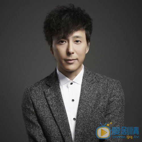 邓健泓 演艺经历 写真照
